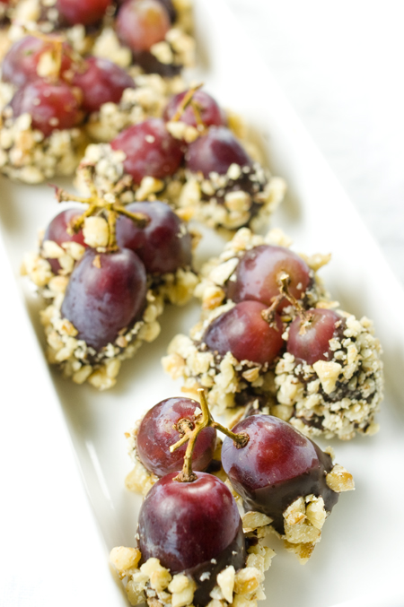 081215_chocgrapes