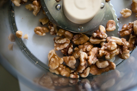 090613_walnuts_processor