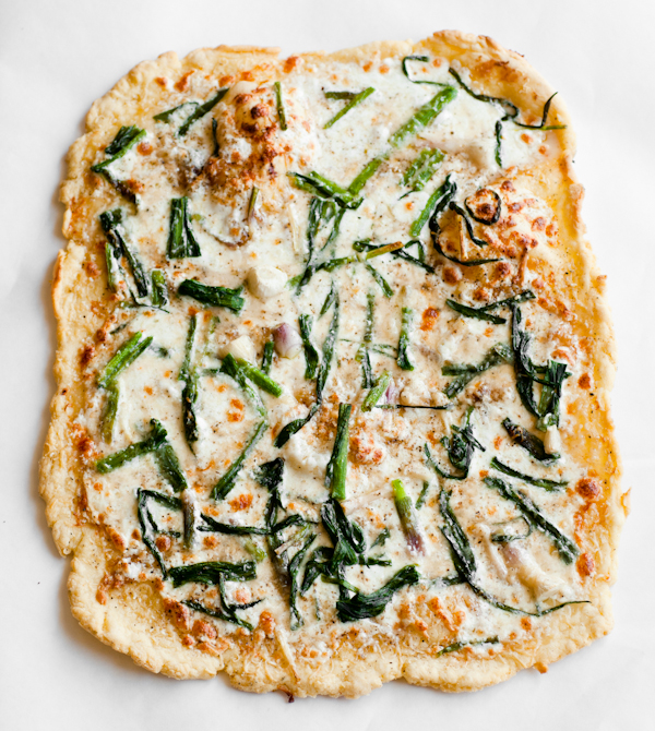 gluten-free white pizza with garlic