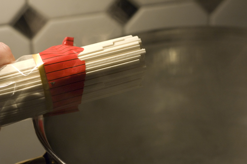 raw-noodles.jpg